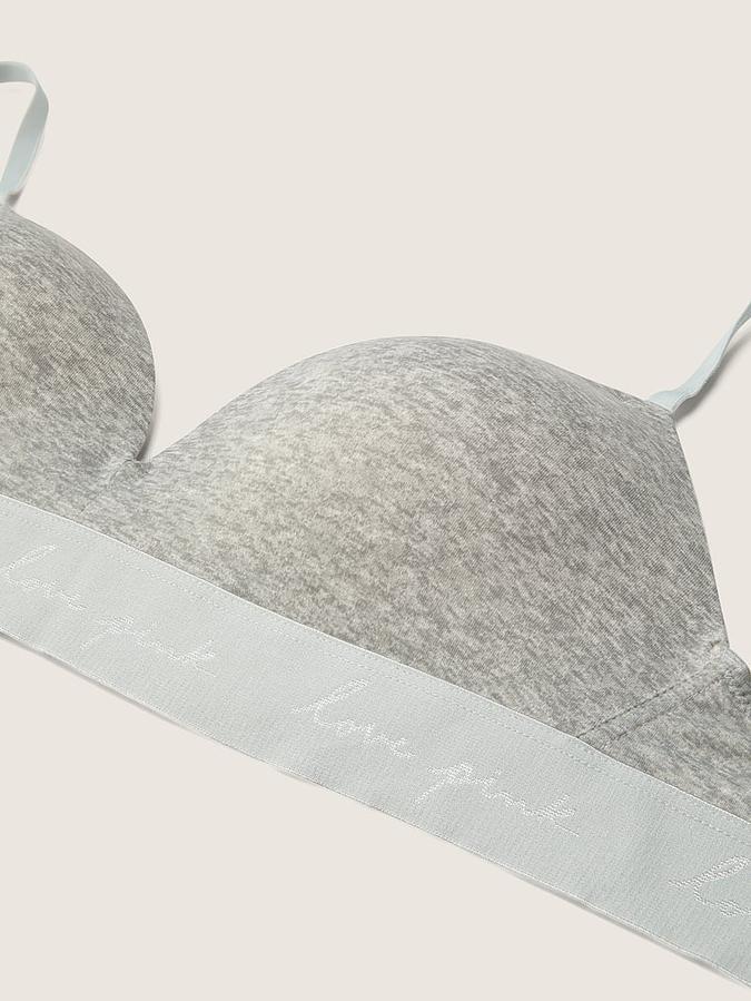 Wear Everywhere Wireless Push-Up Bra image number 4