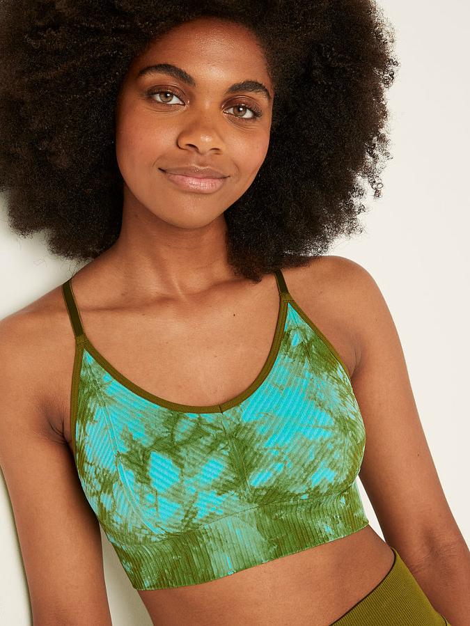 Seamless Lightly Lined Sports Bra image number 3