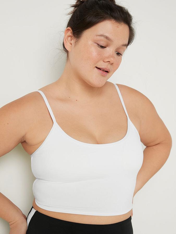 Ultimate Lightly Lined Twist Back Sports Bra image number 4