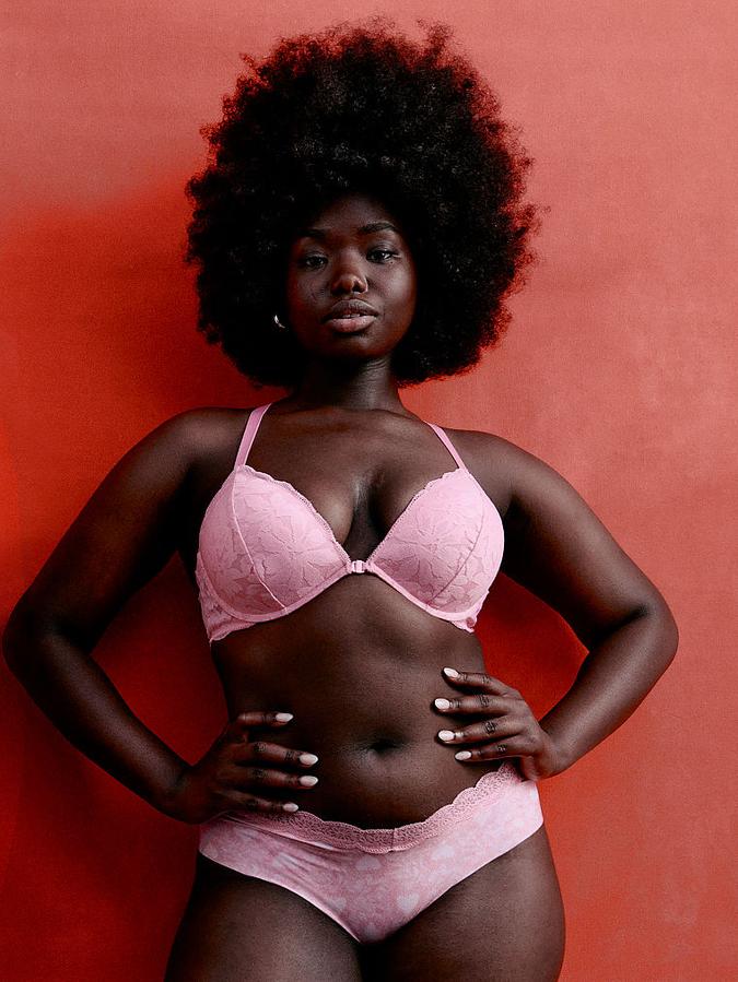 Lace Push-Up Front Close Bralette image number 4