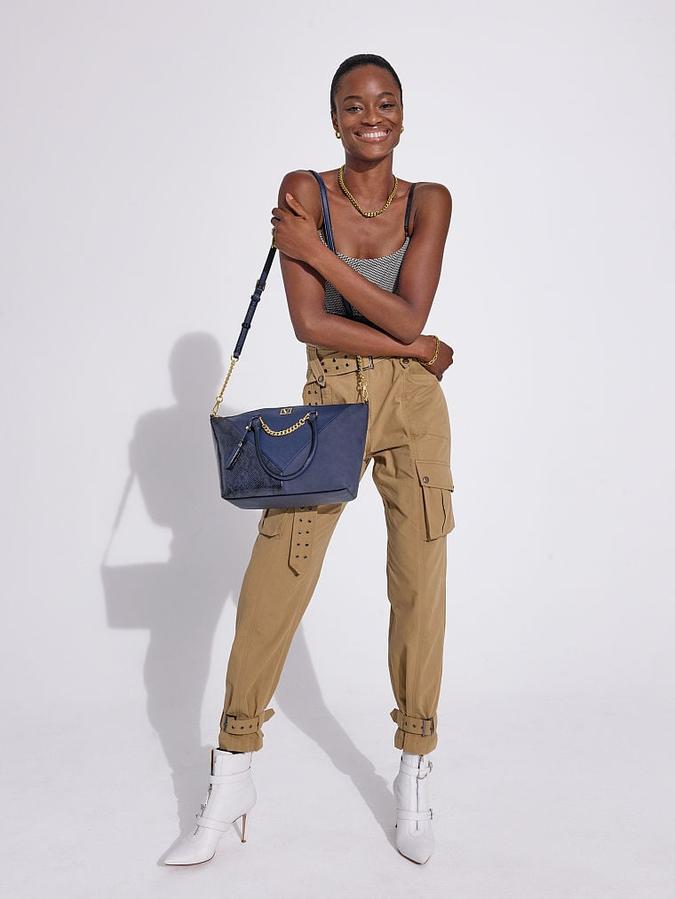 The Victoria Slouchy Satchel Navy image number 4