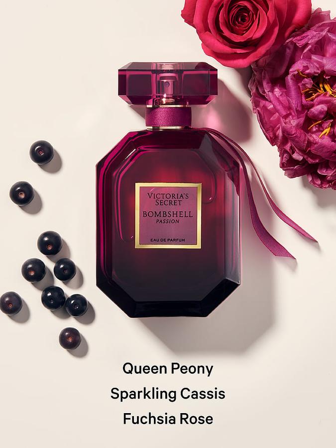 Bombshell Passion Eau de Parfum Travel Spray image number 2