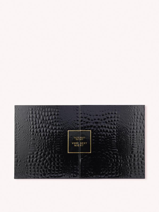 Very Sexy Night Ultimate Fragrance 5 Piece Giftset