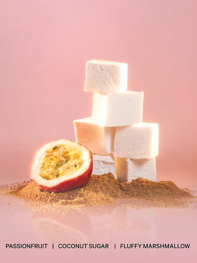 Glazed Warm & Cozy Body Mist image number 2