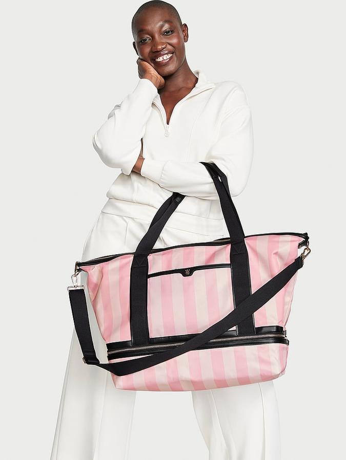 Victoria's Secret Weekender Bag Pink image number 2